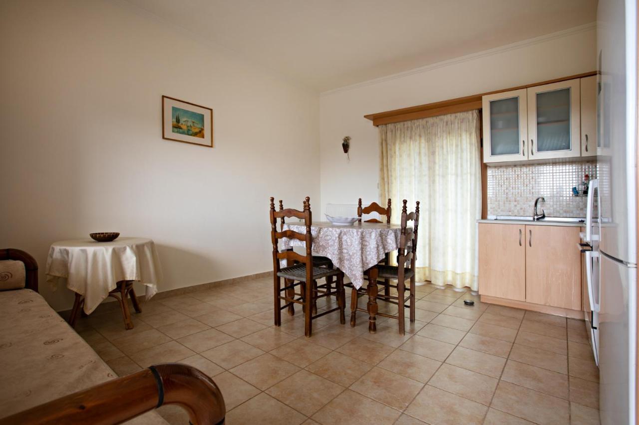 Nikki'S Family Apartments Sívota Extérieur photo